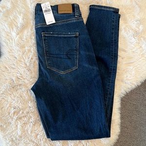 ❗️NWT❗️American Eagle Curvy Hi-Rise Jeggings